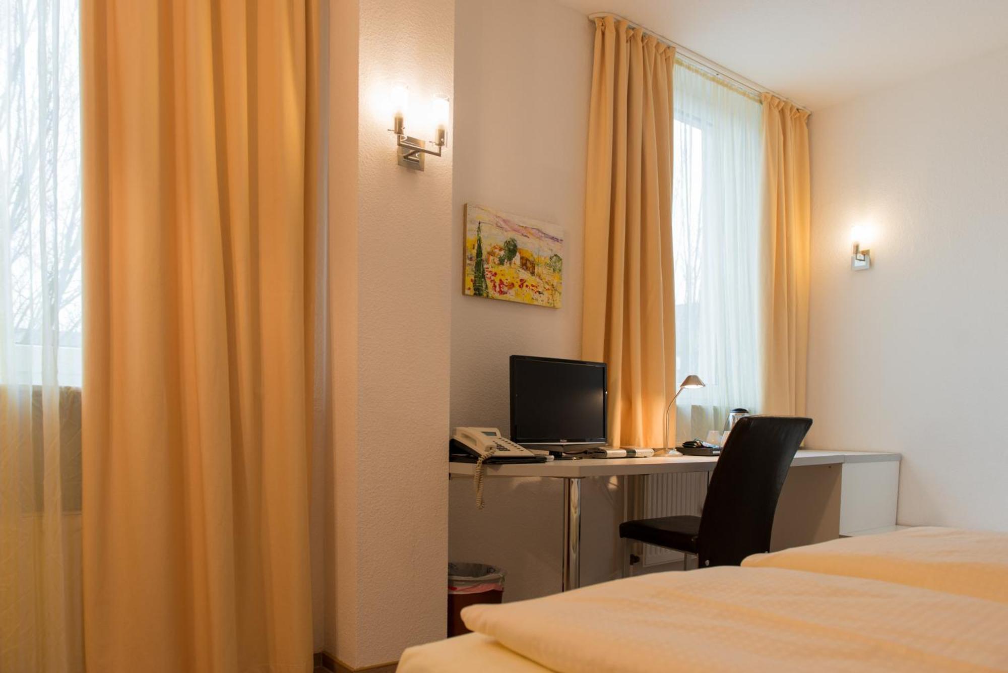 Hotel Ziegenbruch'S Gastronomie Spenge Zewnętrze zdjęcie